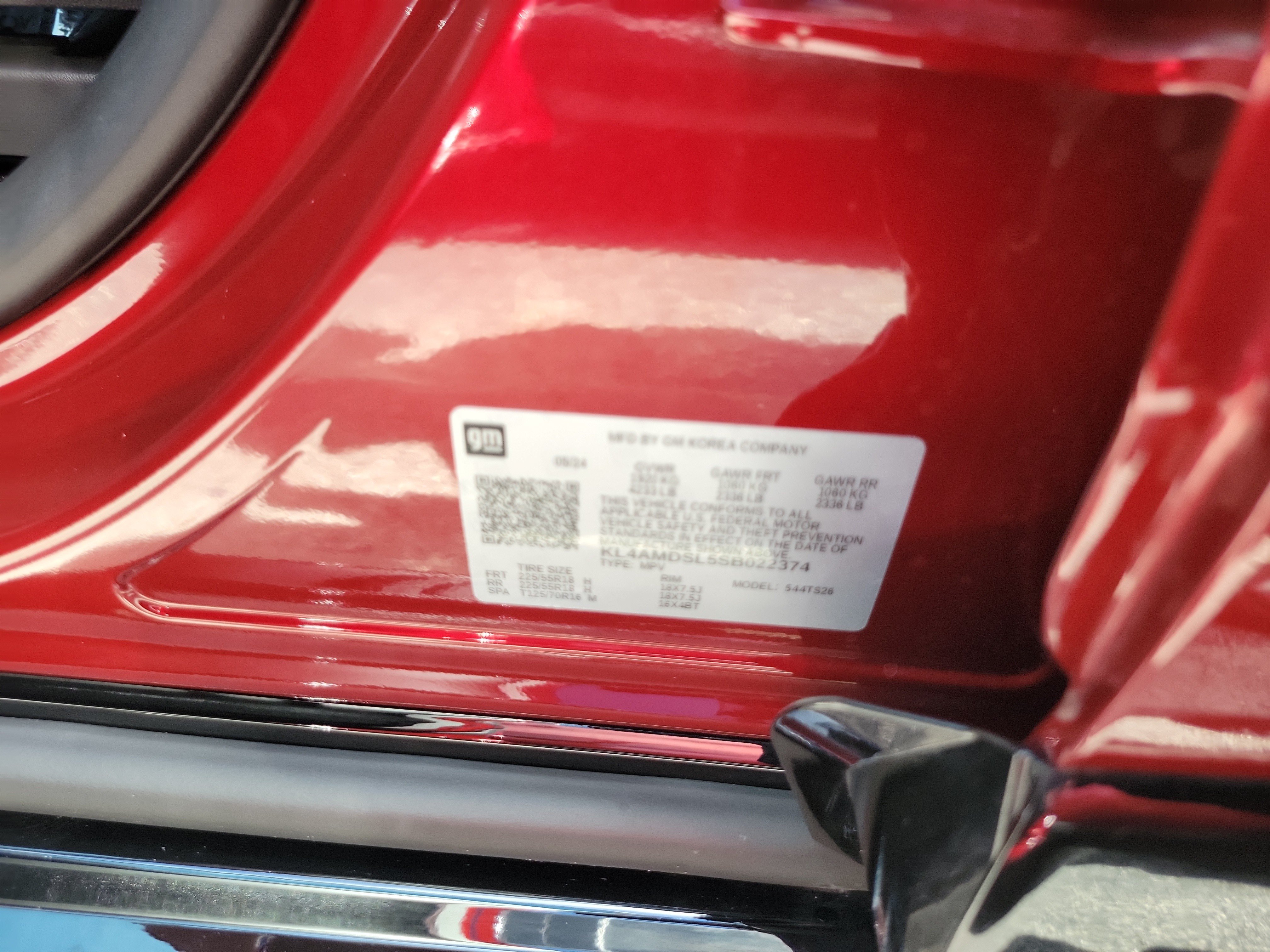 Used 2025 Buick Encore GX Sport Touring w/ Comfort Package FWD image 31