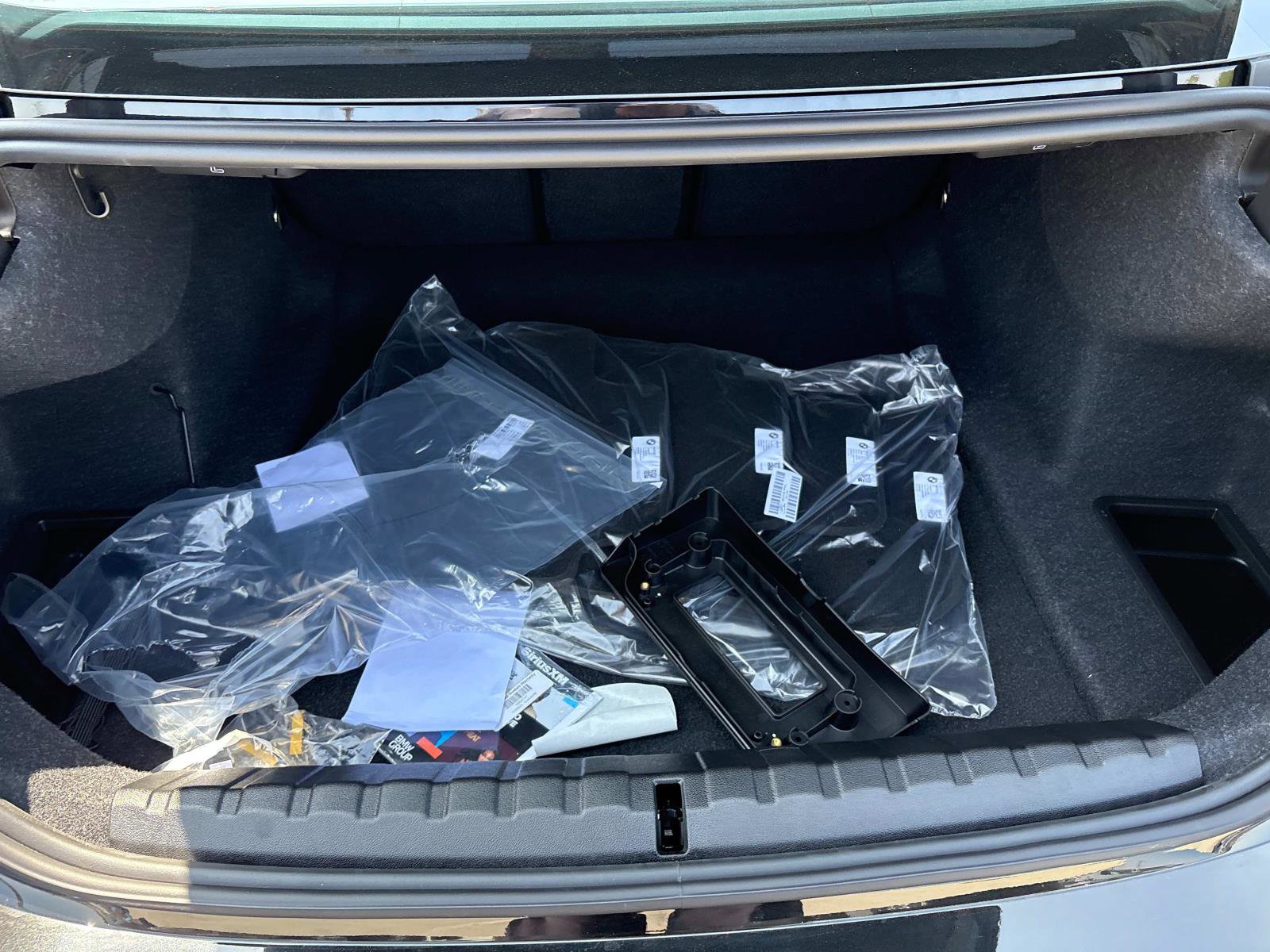 New 2026 BMW M440i Coupe w/ M Carbon Exterior Package image 8