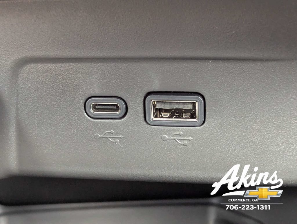 New 2026 Chevrolet Trax LT w/ Sunroof Package FWD image 22