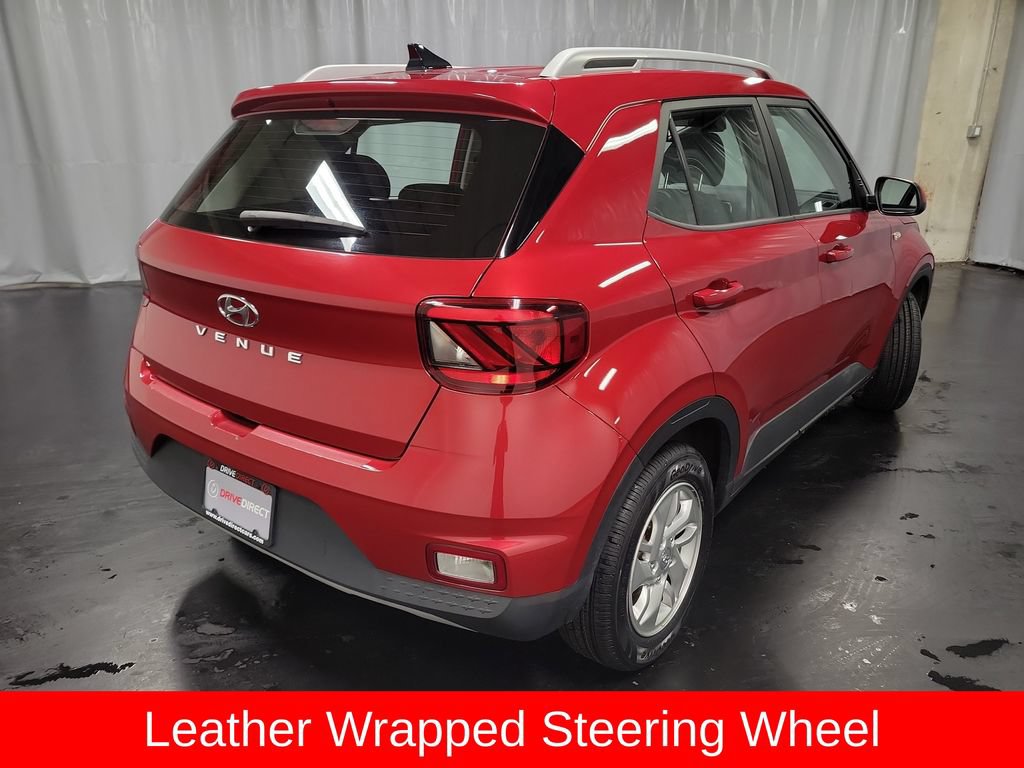Used 2020 Hyundai Venue SEL w/ Convenience Package FWD image 9