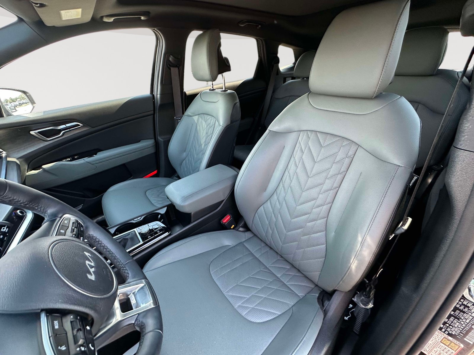 Used 2025 Kia Sportage X-Line w/ Premium Package AWD/4WD image 23