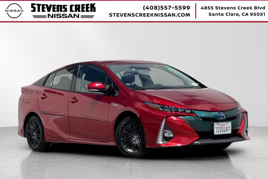 Used 2017 Toyota Prius Prime Advanced FWD image 1