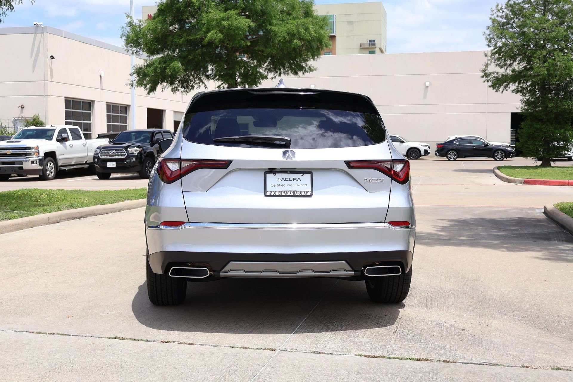 Certified 2026 Acura MDX FWD image 5