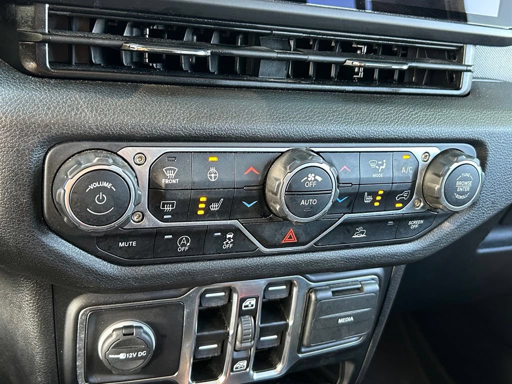 Certified 2025 Jeep Gladiator Sport AWD/4WD image 24