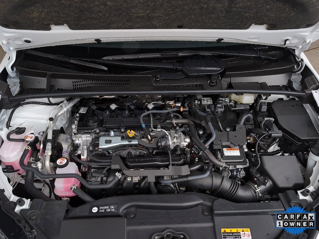 Used 2025 Toyota Prius LE image 25