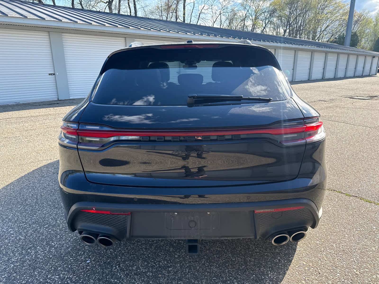 Used 2025 Porsche Macan S AWD/4WD image 4