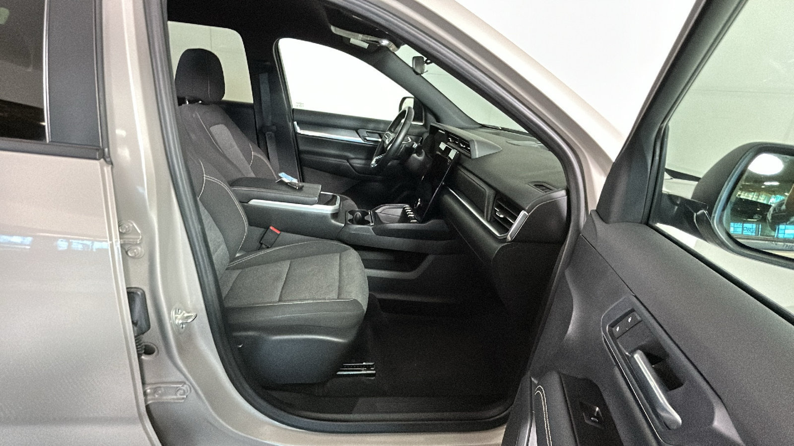 Used 2026 GMC Terrain Elevation AWD/4WD image 36