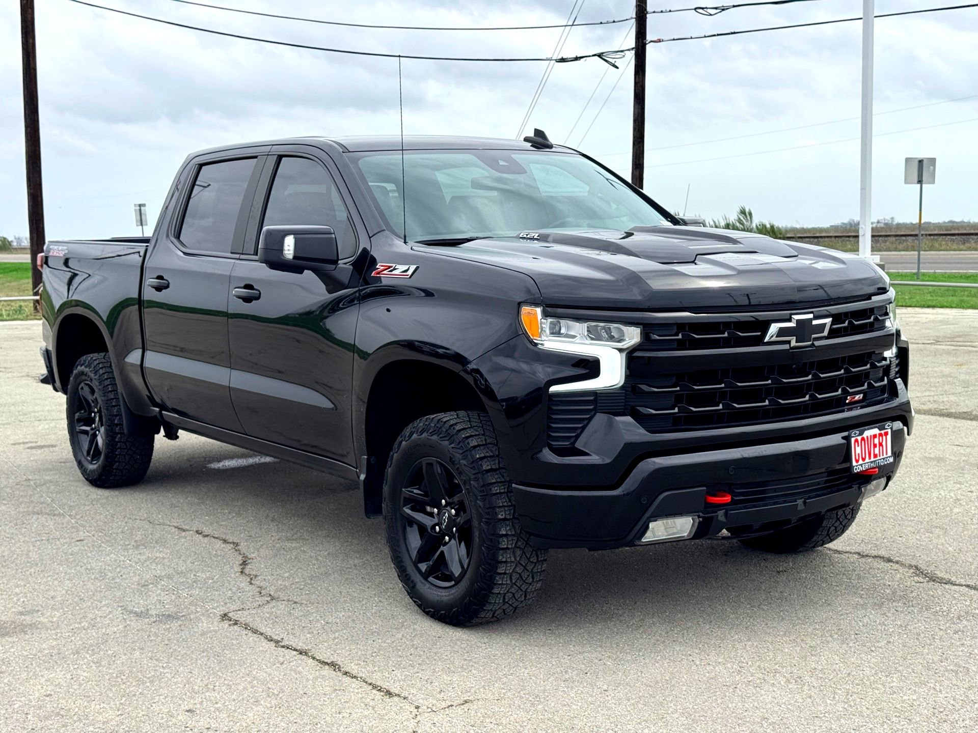 Used 2024 Chevrolet Silverado 1500 LT Trail Boss w/ Convenience Package II image 5