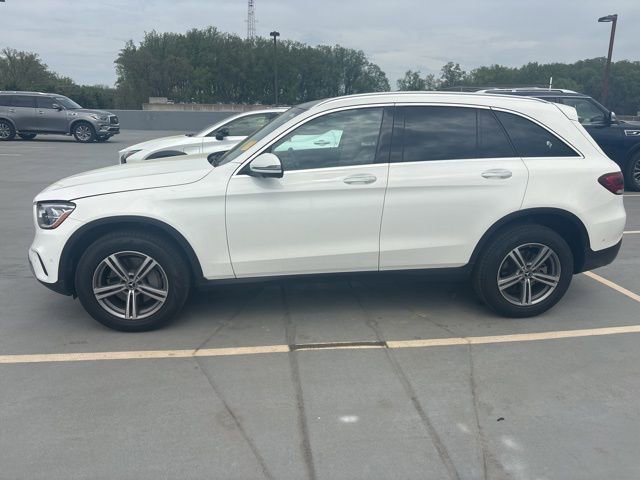 Used 2021 Mercedes-Benz GLC 300 4MATIC image 2
