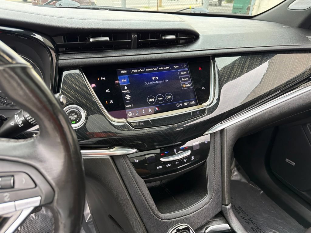 Used 2022 Cadillac XT6 Premium Luxury w/ Technology Package AWD/4WD image 39