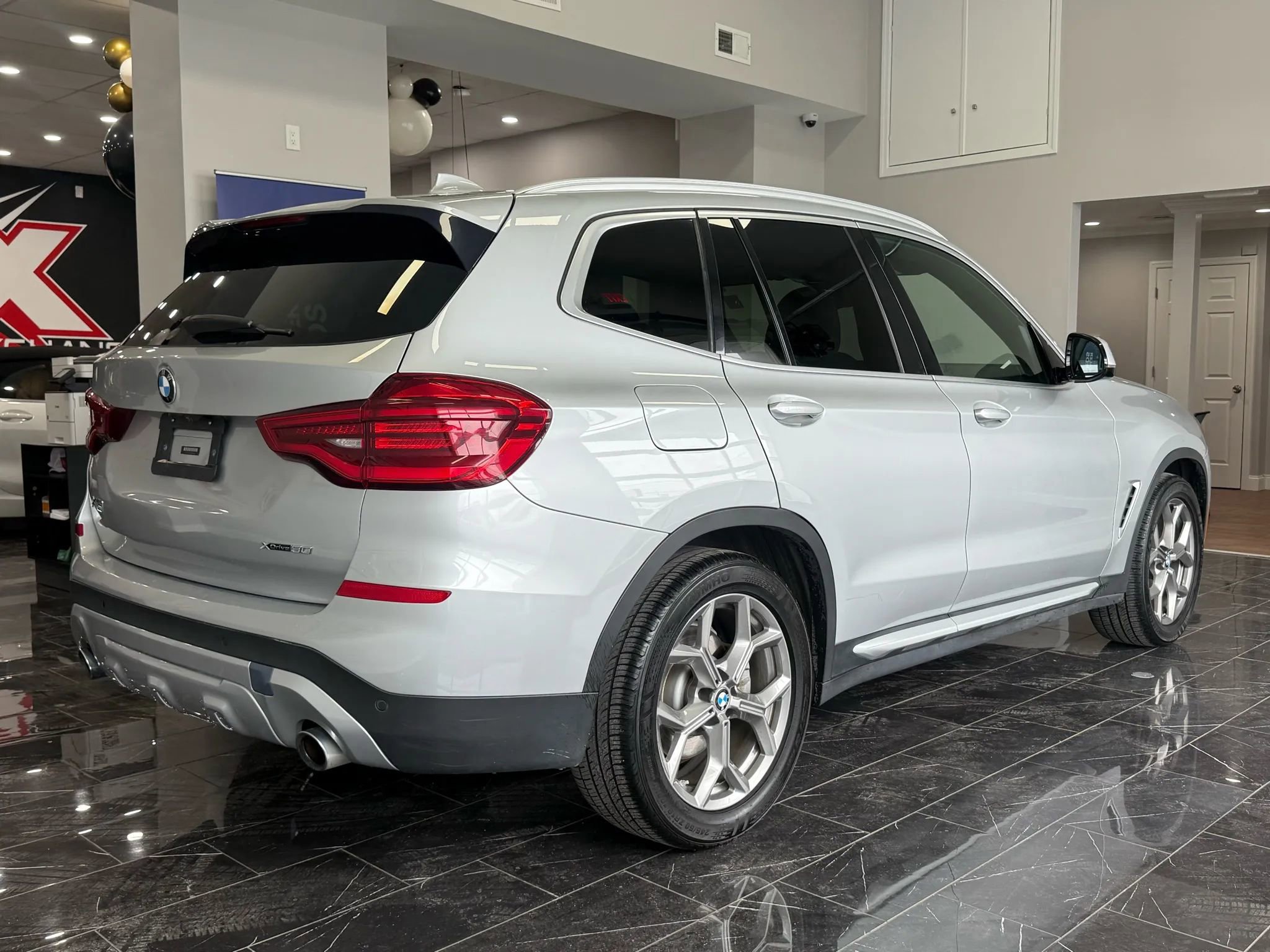 Used 2021 BMW X3 xDrive30i w/ Convenience Package AWD/4WD image 6