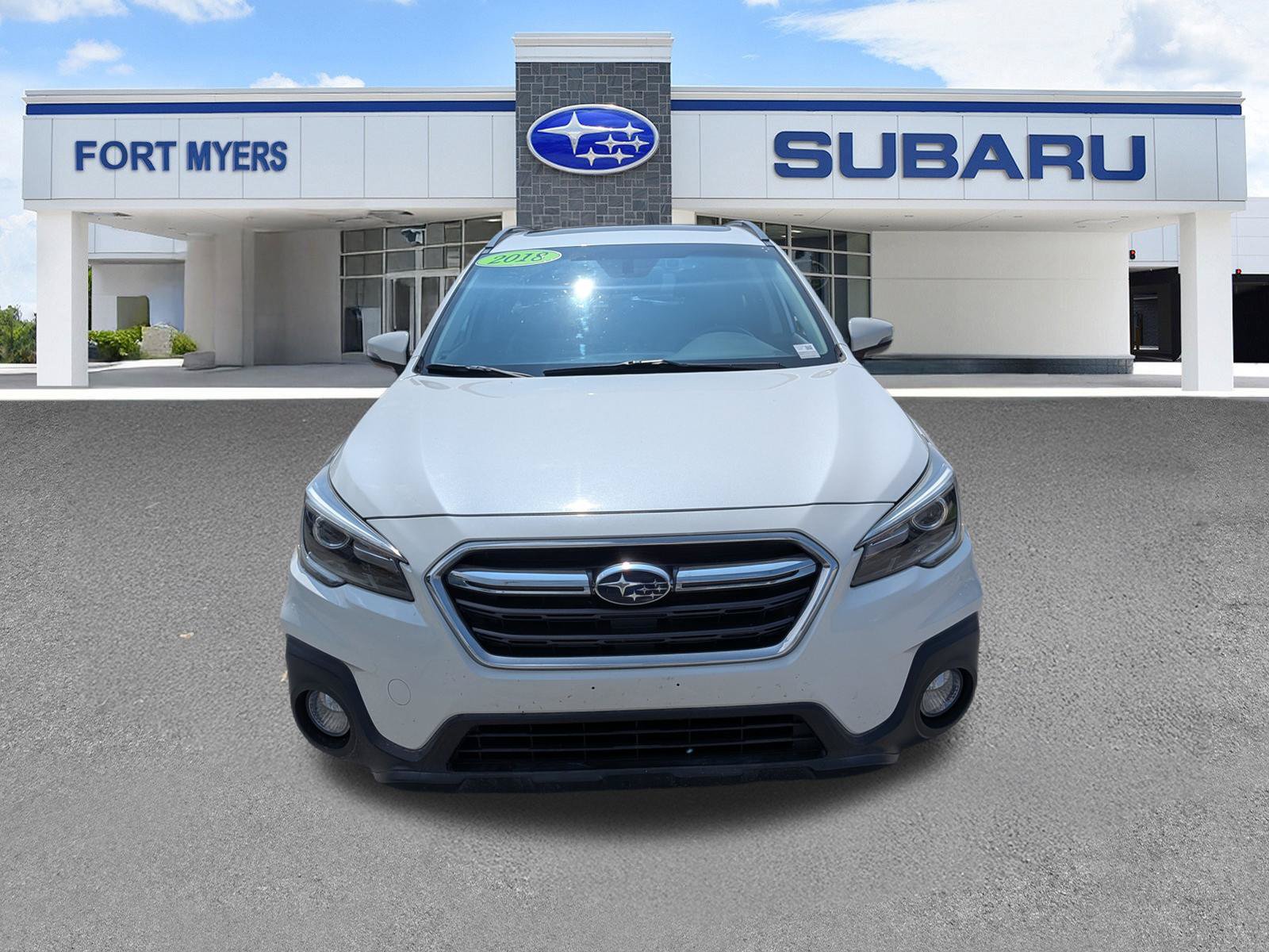Used 2018 Subaru Outback 2.5i Touring AWD/4WD image 9
