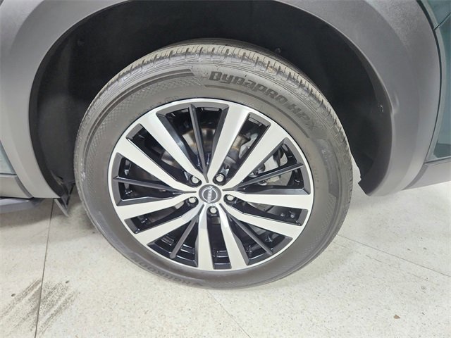 Used 2024 Nissan Pathfinder Platinum w/ Lighting Package (N93) image 48