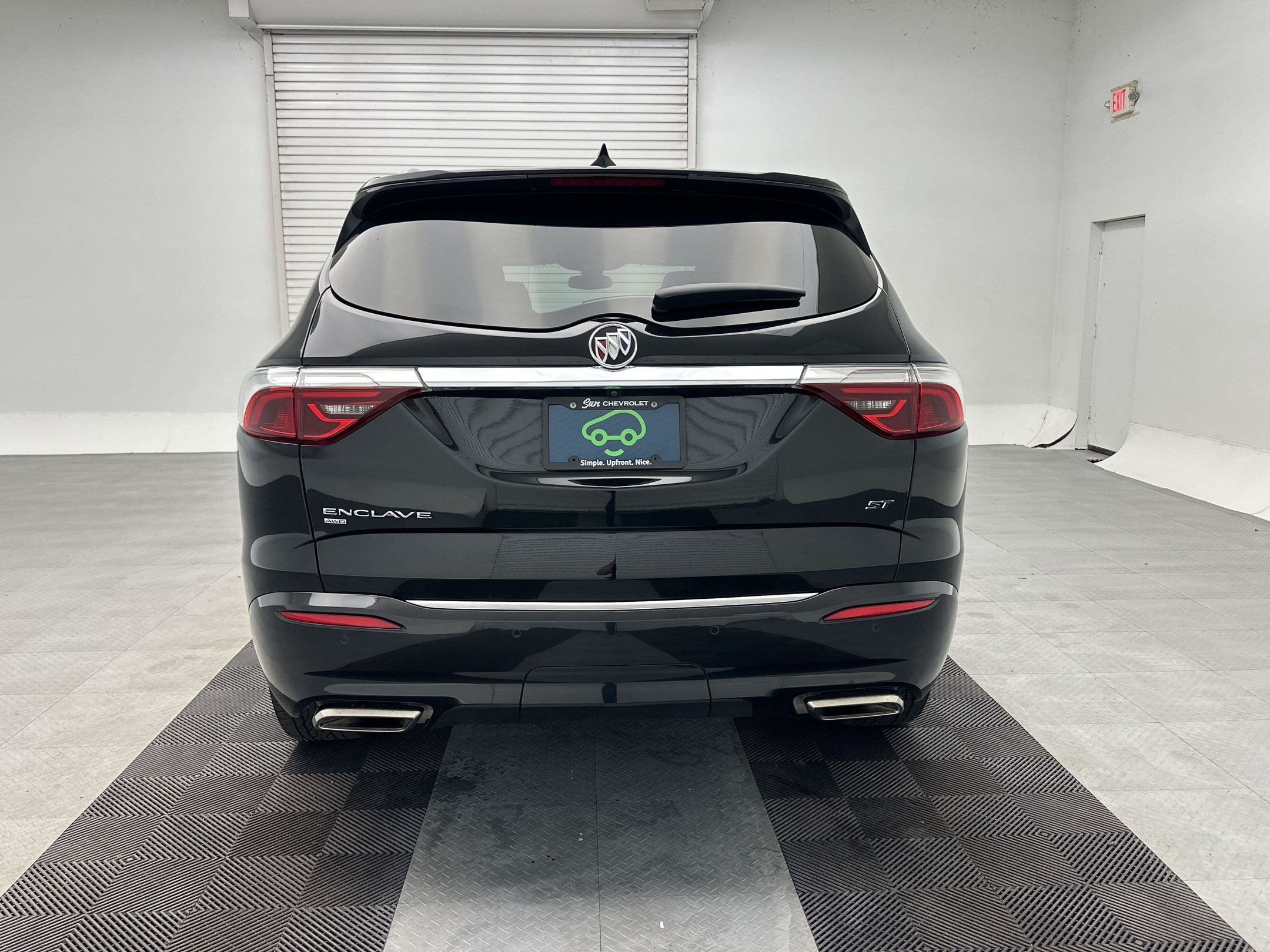 Certified 2023 Buick Enclave Essence w/ Experience Buick Package AWD/4WD image 10