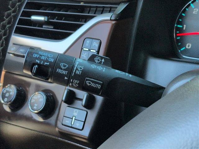 Used 2016 Chevrolet Tahoe LTZ AWD/4WD image 17