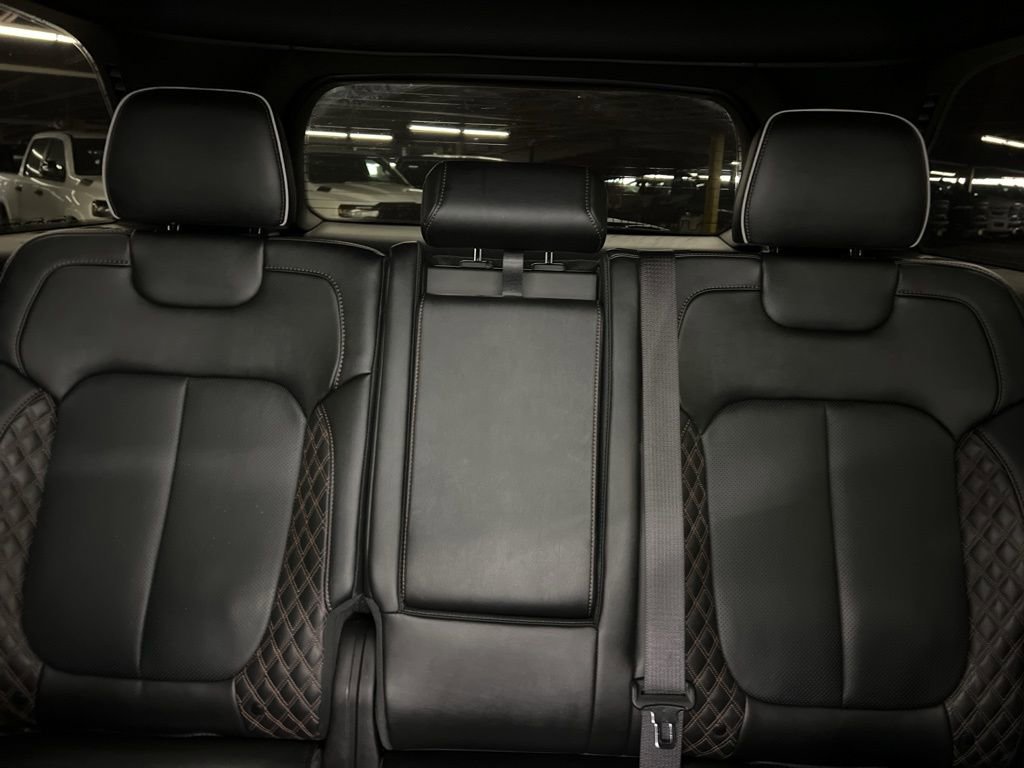 Used 2023 Jeep Grand Cherokee Summit w/ Luxury Tech Group V image 22