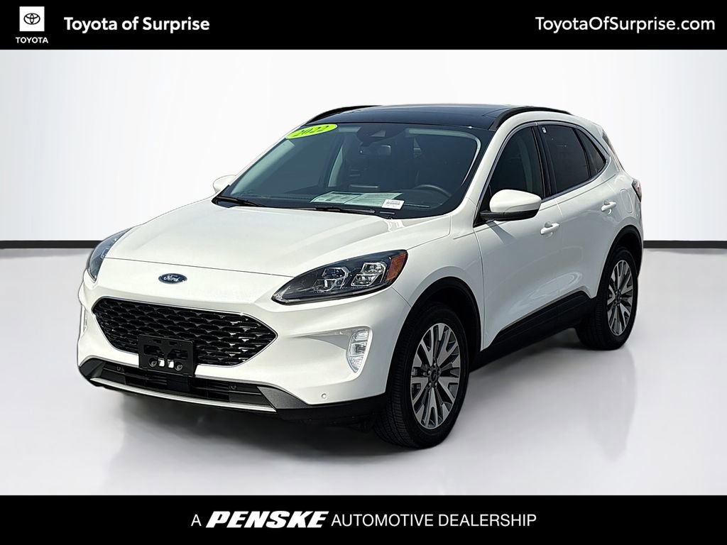 Used 2022 Ford Escape Titanium w/ Class II Trailer Tow Package