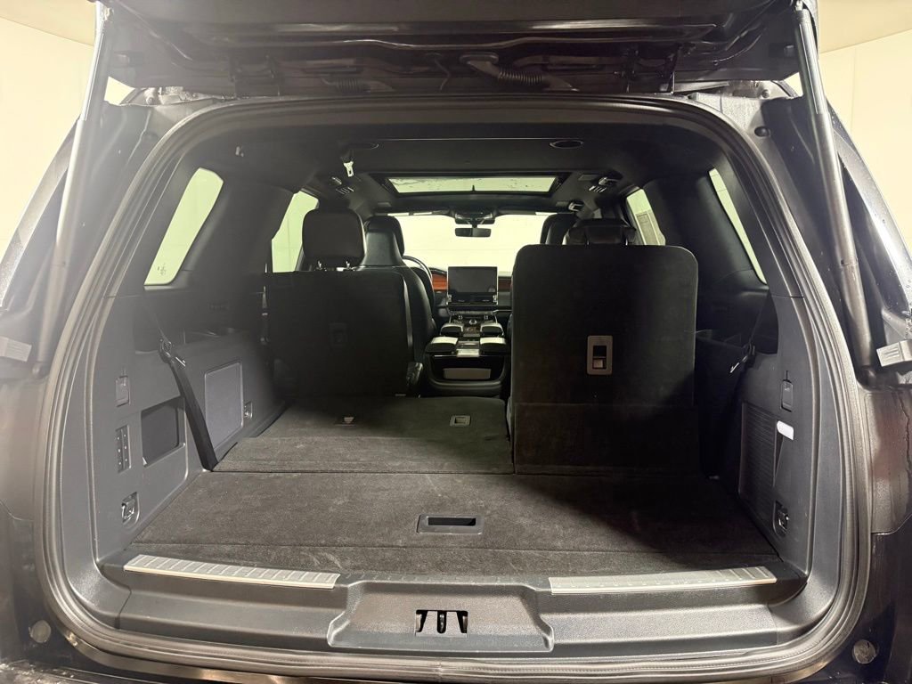 Certified 2023 Lincoln Navigator Reserve image 19