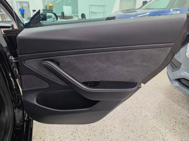 Used 2019 Tesla Model 3 Mid Range RWD image 26