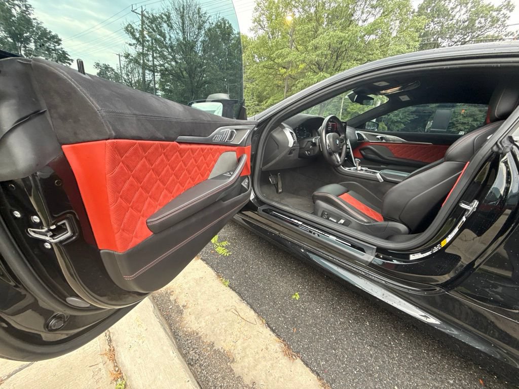 Used 2023 BMW M8 Competition w/ M Carbon Exterior Package AWD/4WD image 9