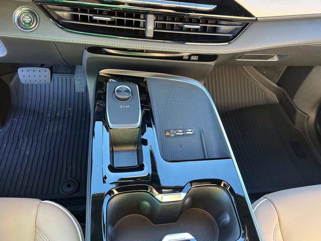 New 2026 Buick Enclave Preferred w/ Power Package image 11