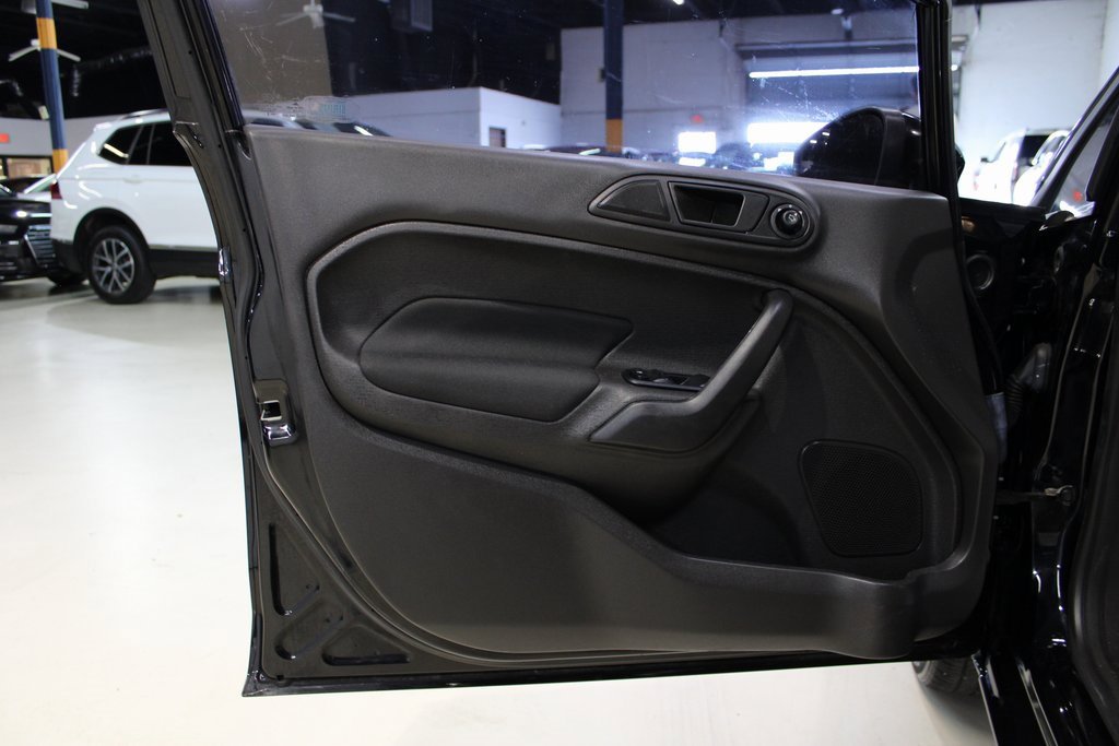 Used 2018 Ford Fiesta SE w/ Equipment Group 201A image 23