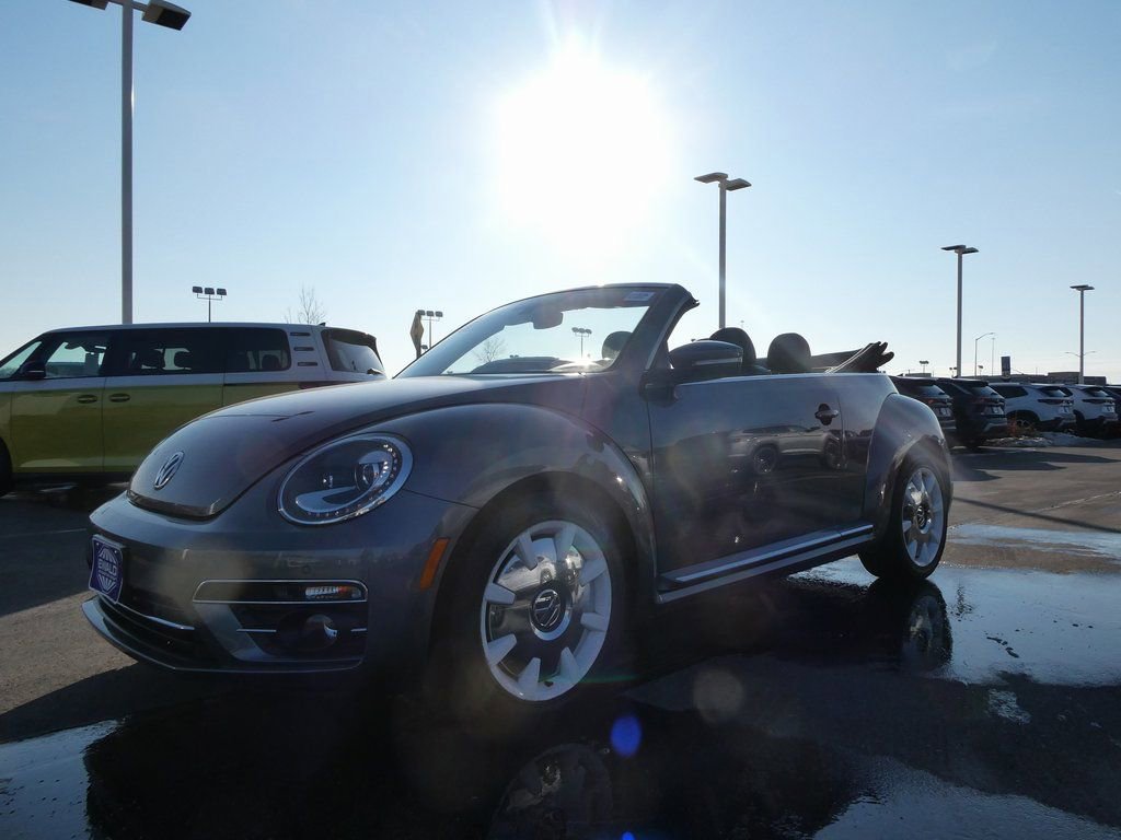 Used 2019 Volkswagen Beetle 2.0T SE image 22