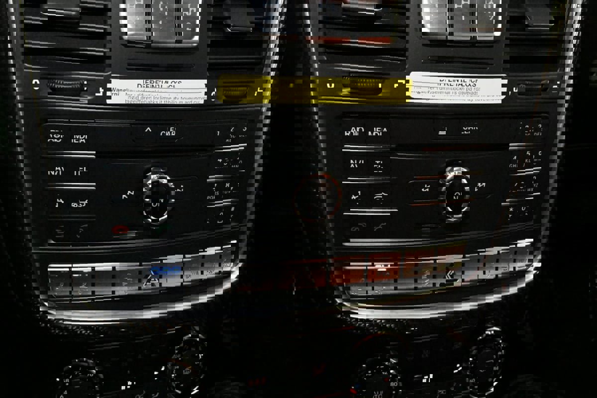 Used 2018 Mercedes-Benz G 65 AMG 4MATIC image 28