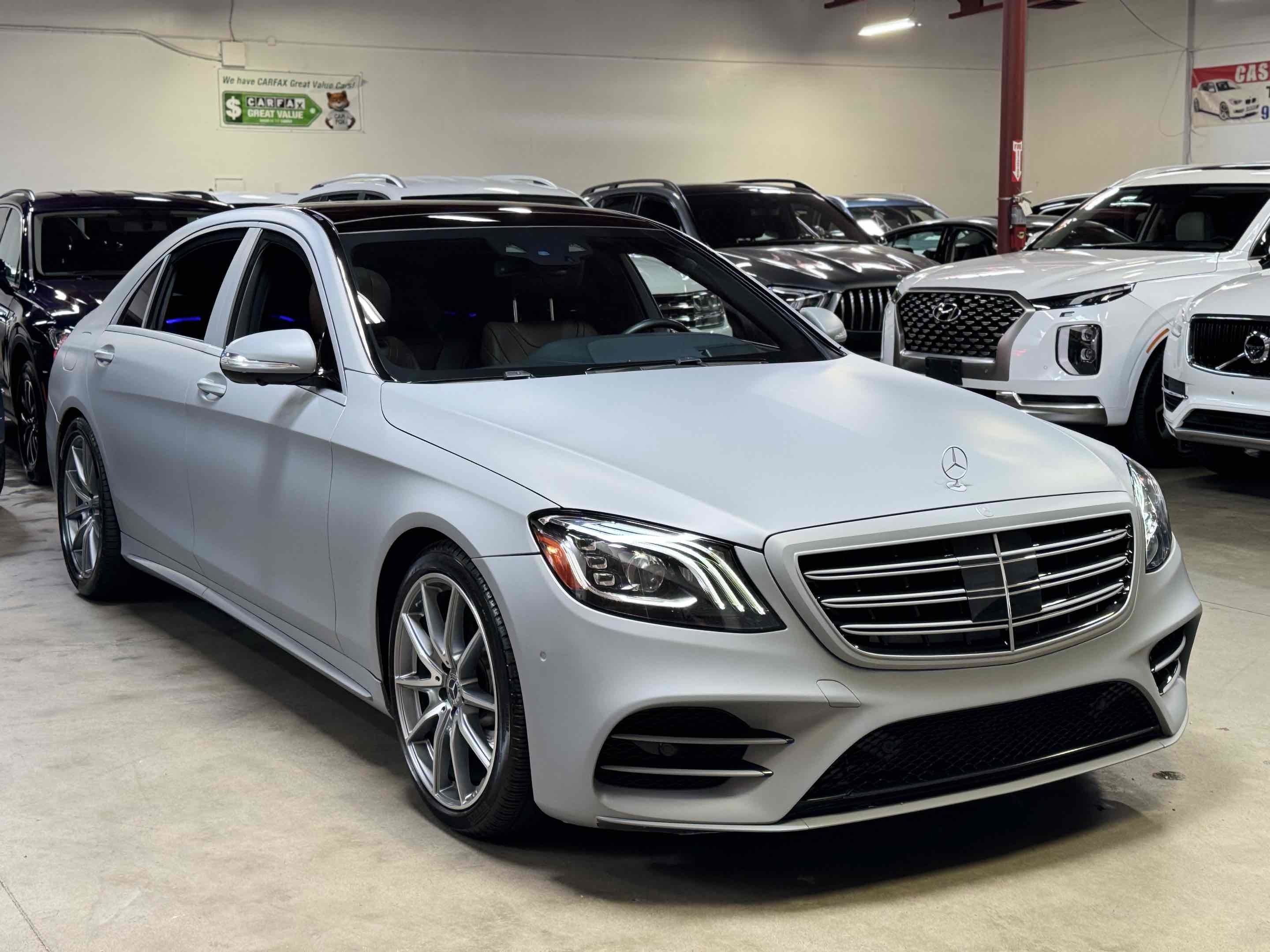 Used 2018 Mercedes-Benz S 560 Sedan image 3