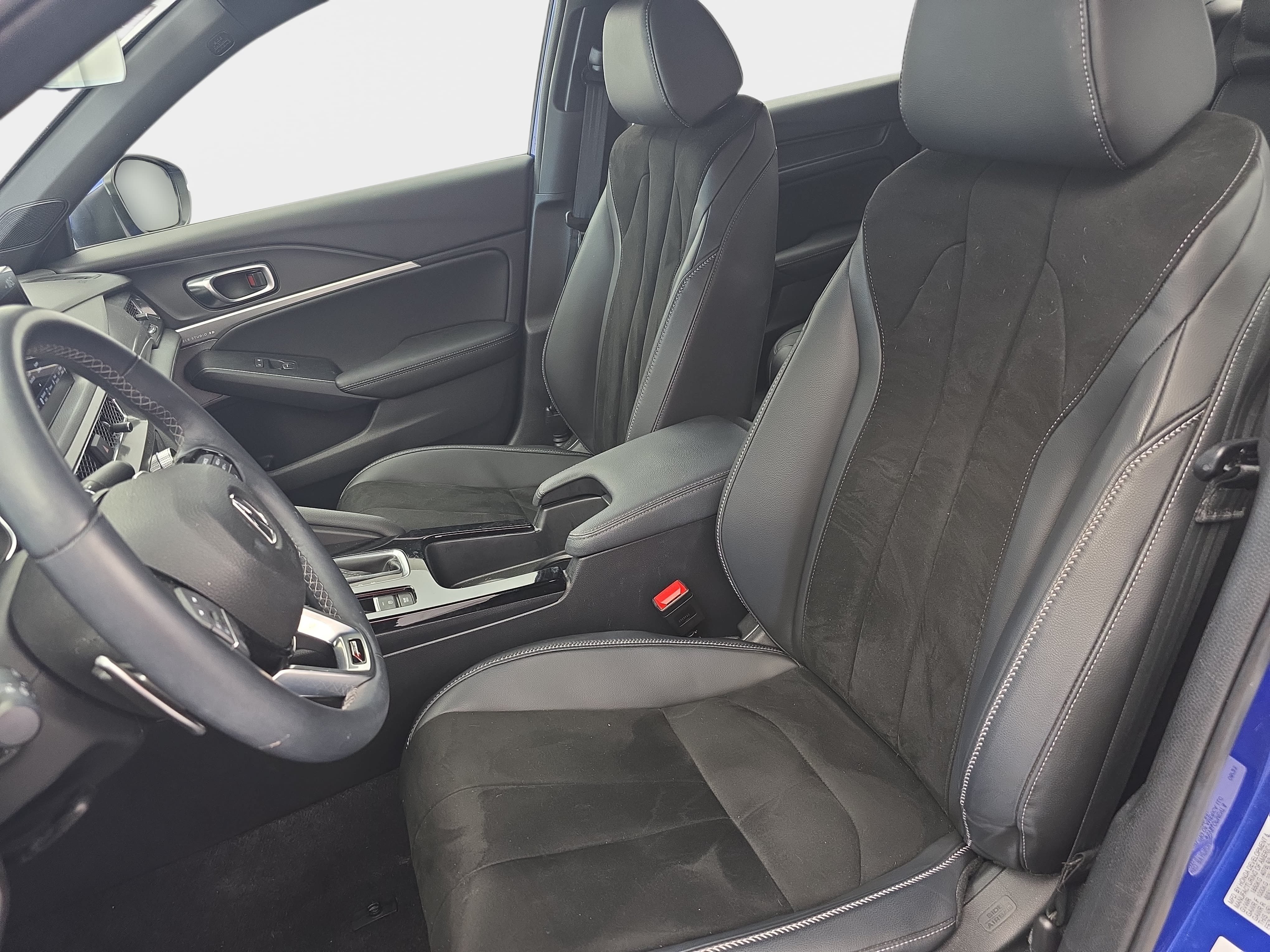 Used 2024 Acura Integra A-Spec w/ Technology Package FWD image 14