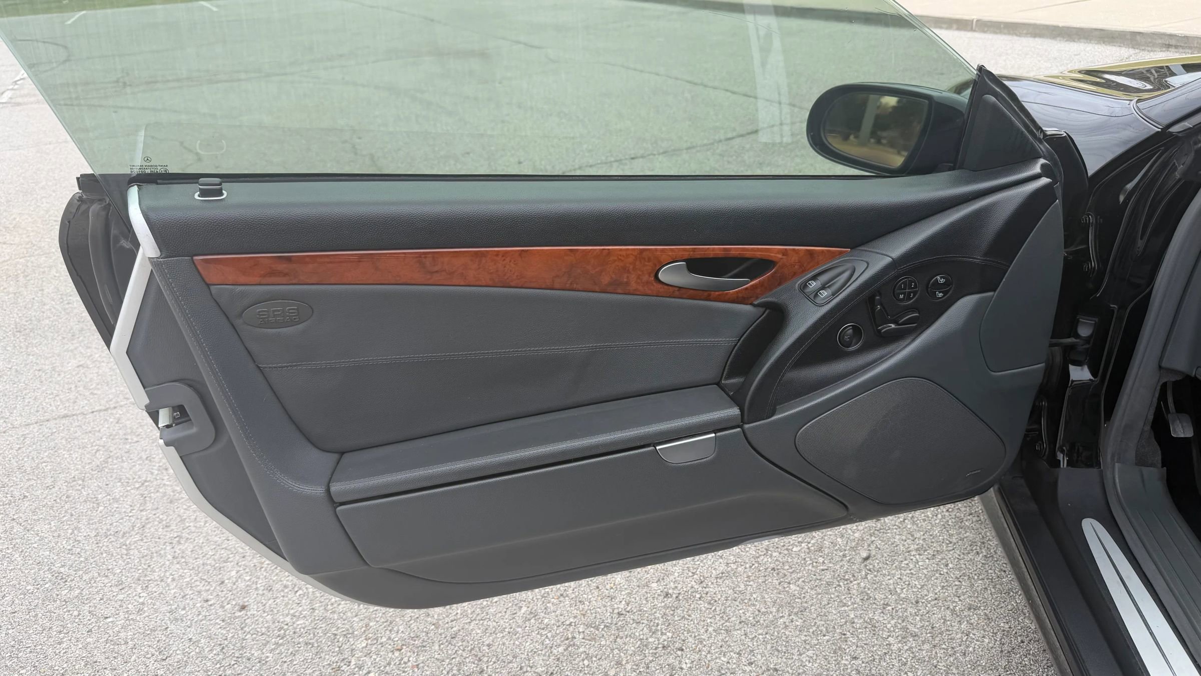 Used 2004 Mercedes-Benz SL 500 image 23