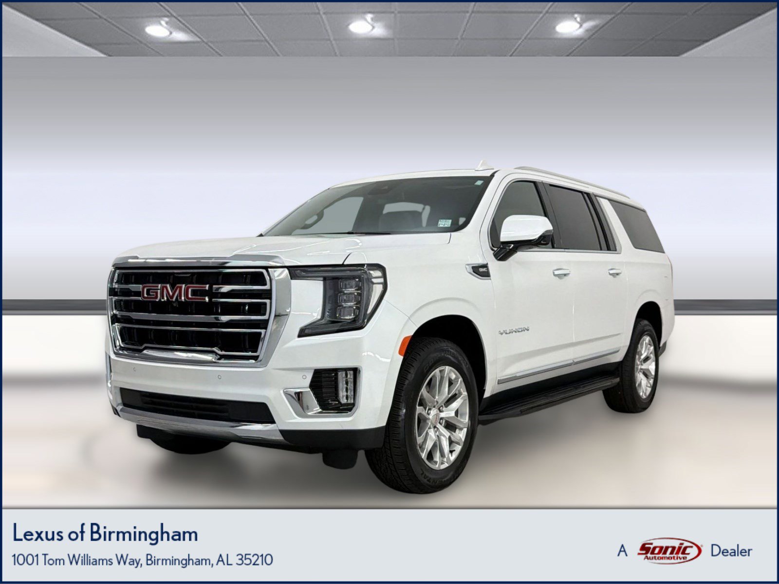 Used 2024 GMC Yukon XL SLT w/ SLT Premium Package AWD/4WD image 1