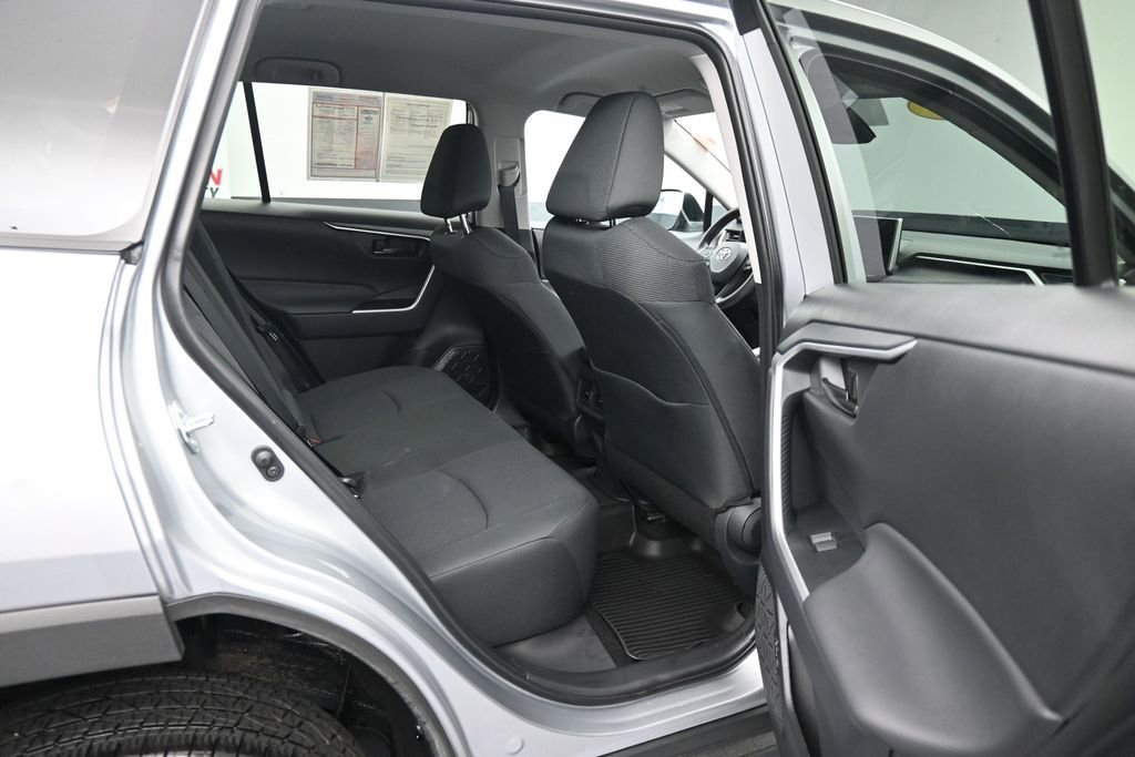 Used 2025 Toyota RAV4 LE FWD image 12