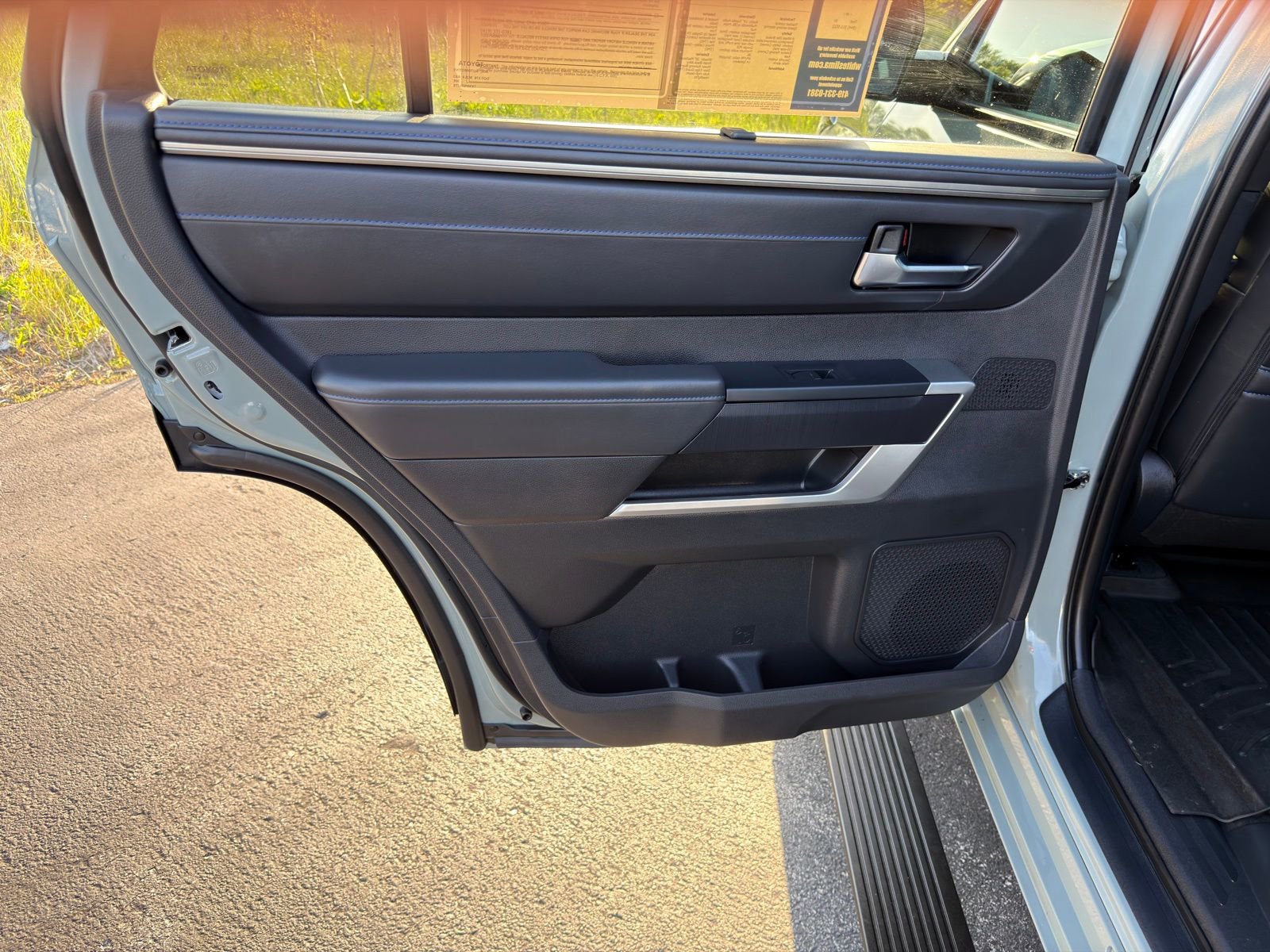 Used 2025 Toyota Sequoia Platinum AWD/4WD image 30