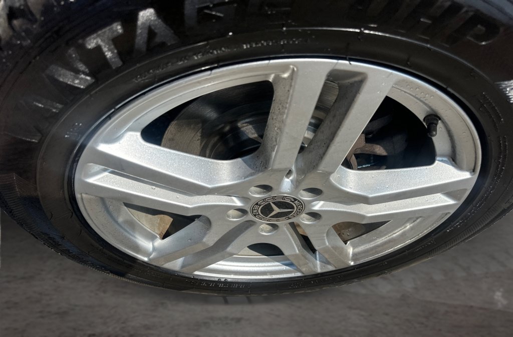 Used 2022 Mercedes-Benz GLA 250 4MATIC w/ Premium Package Lite image 19
