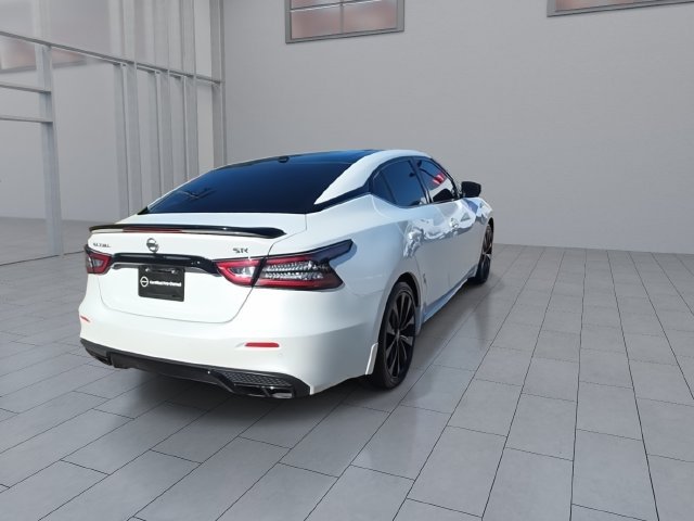 Used 2022 Nissan Maxima SR FWD image 8