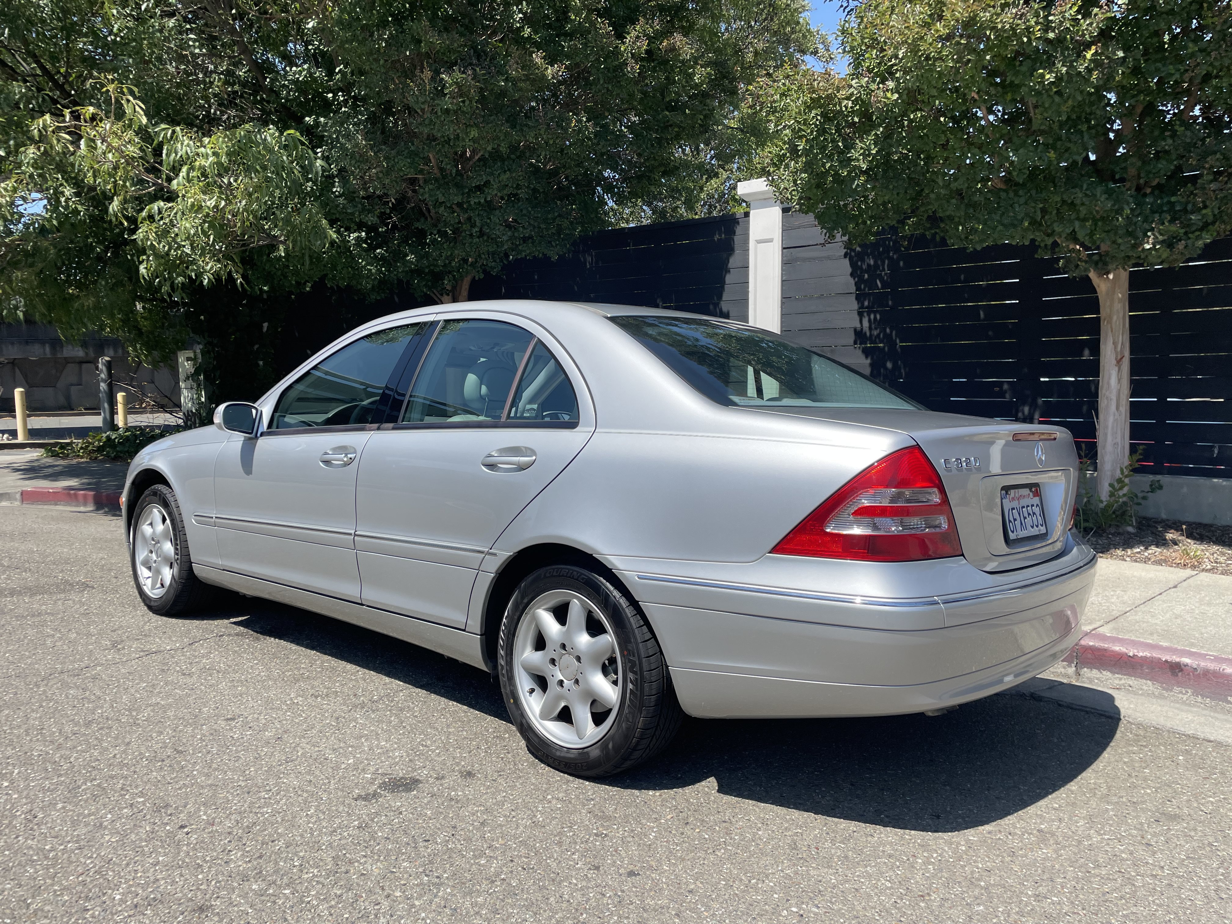Used 2003 Mercedes-Benz C 320 Sedan image 9