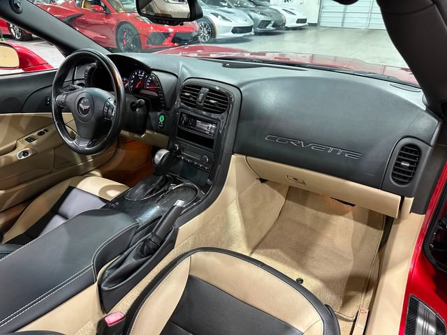 Used 2012 Chevrolet Corvette Coupe w/ 2LT Preferred Equipment Group RWD image 8