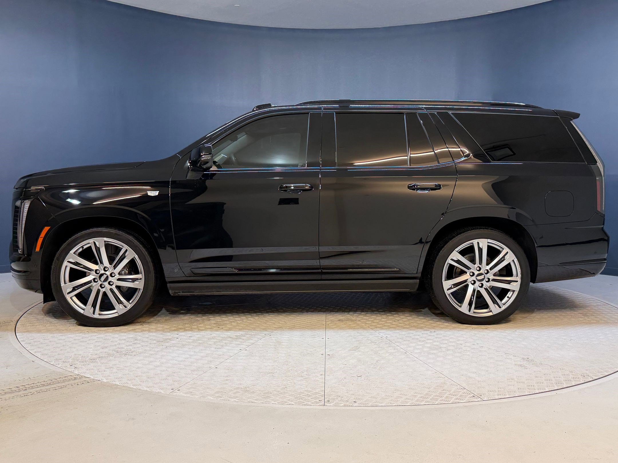 Certified 2025 Cadillac Escalade Sport Platinum image 2