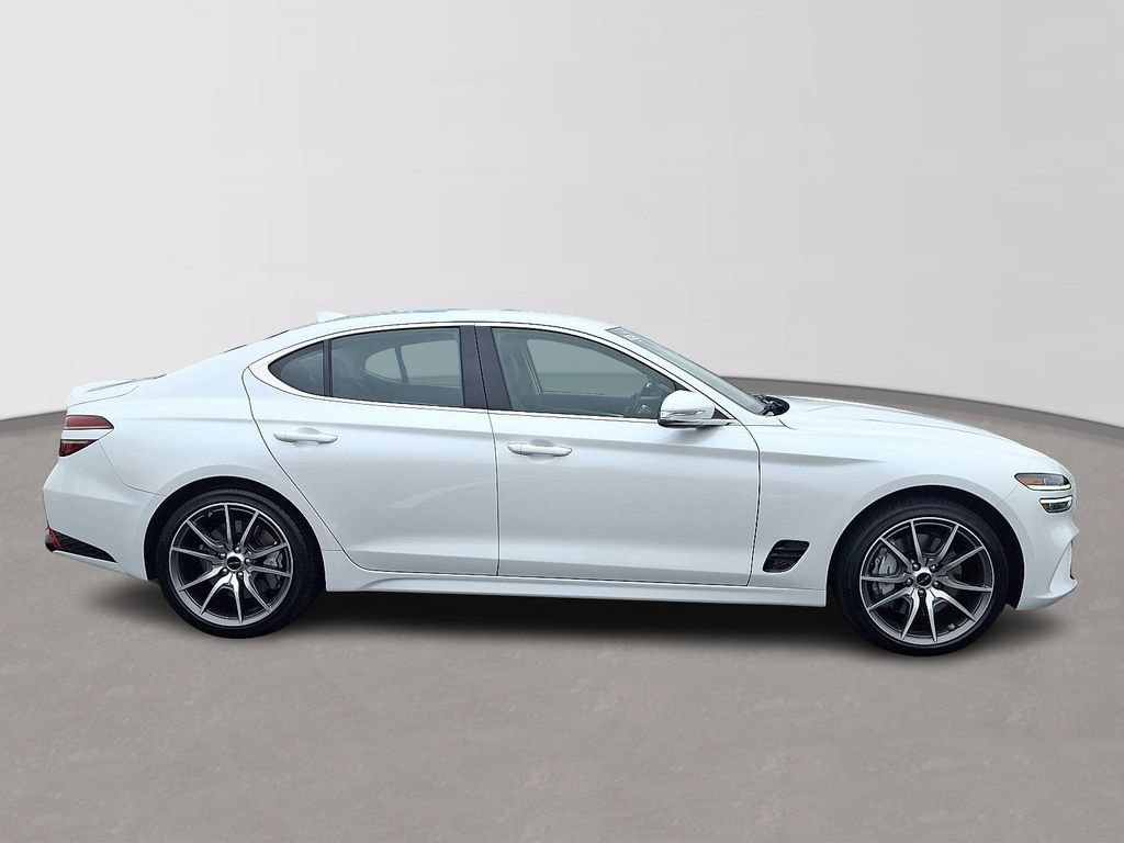 Used 2026 Genesis G70 2.5T AWD/4WD image 7