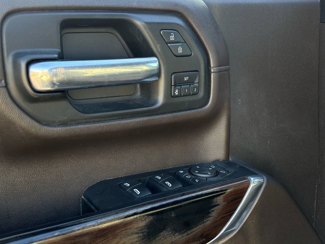 Used 2020 GMC Sierra 2500 SLT w/ SLT Premium Plus Package AWD/4WD image 18