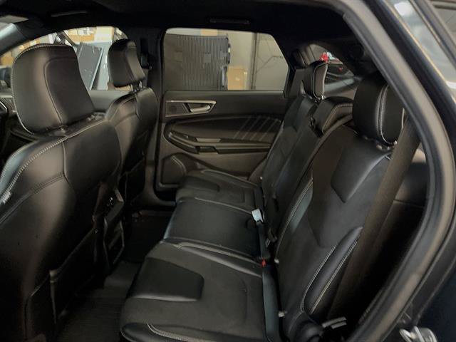 Used 2023 Ford Edge ST AWD/4WD image 9