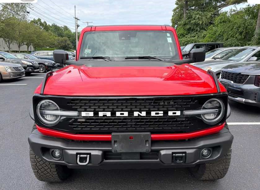 Used 2023 Ford Bronco Wildtrak AWD/4WD image 2