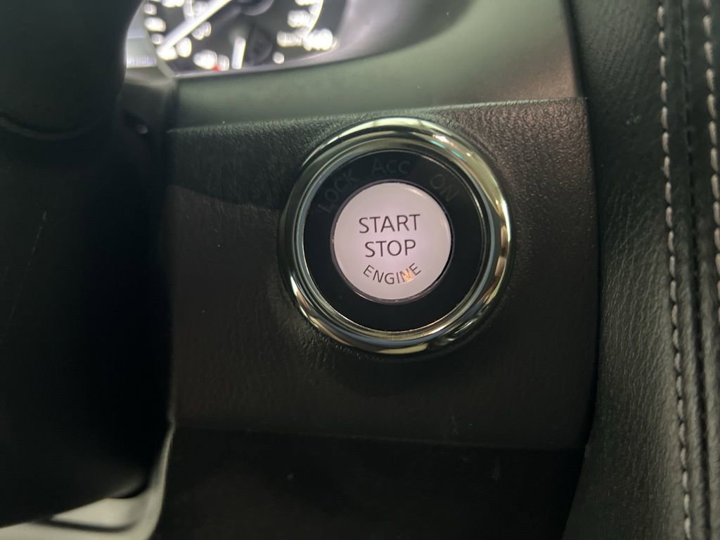 Used 2021 Nissan Armada SV RWD image 17