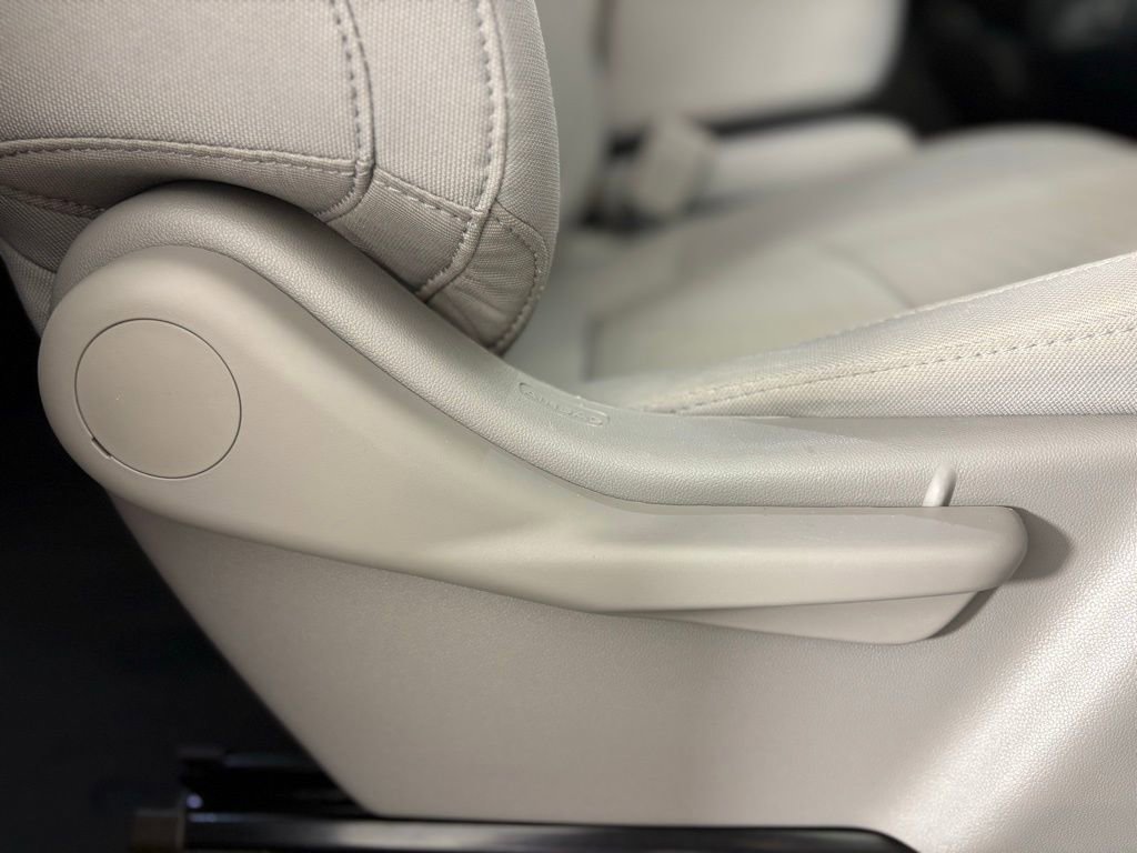 Used 2021 GMC Sierra 1500 SLE image 33