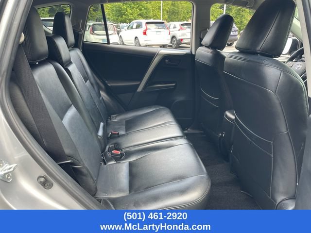 Used 2018 Toyota RAV4 LE FWD image 15