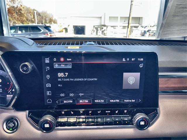 Used 2024 GMC Canyon Denali image 16