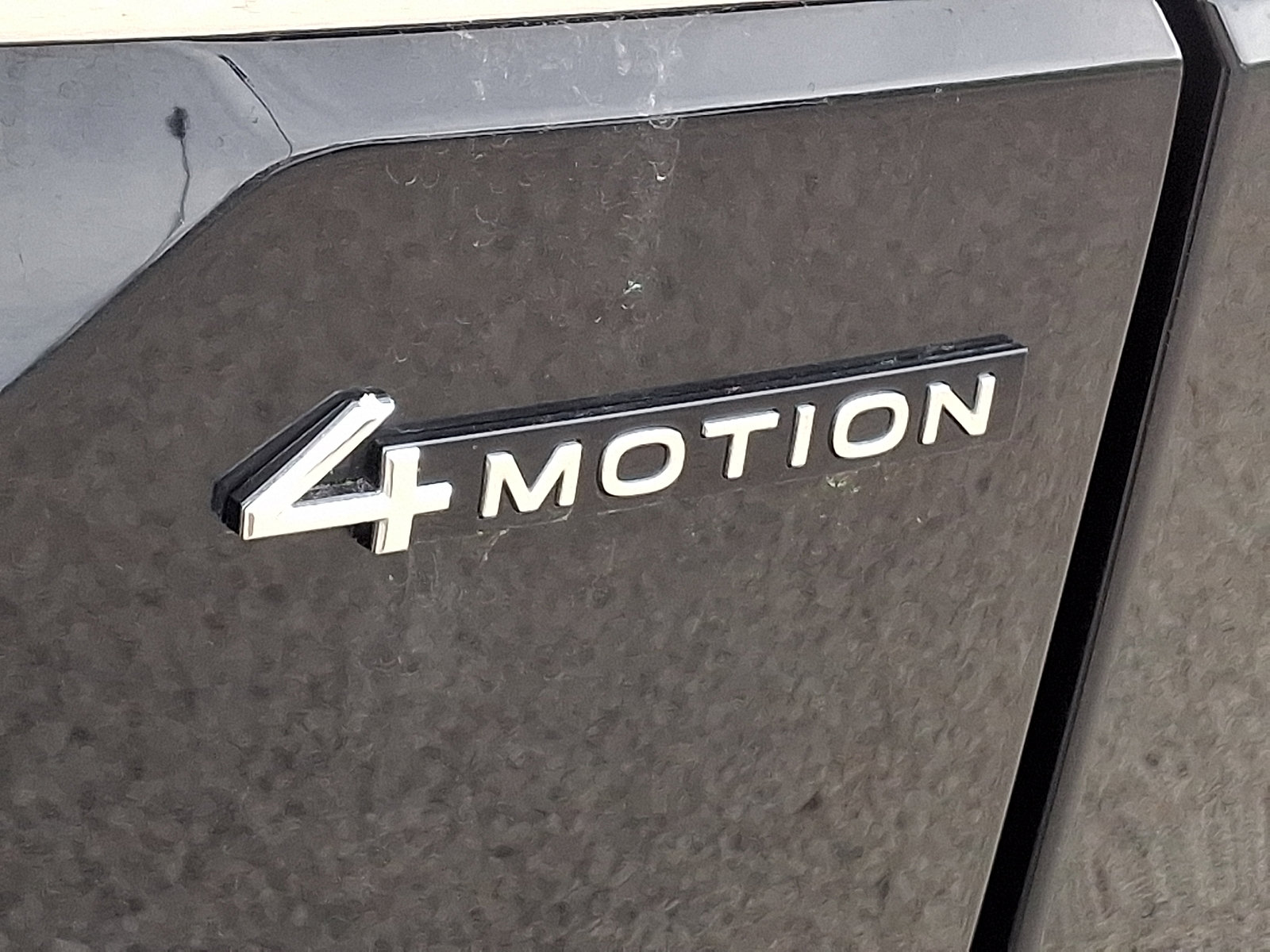 Used 2024 Volkswagen Atlas SE image 30