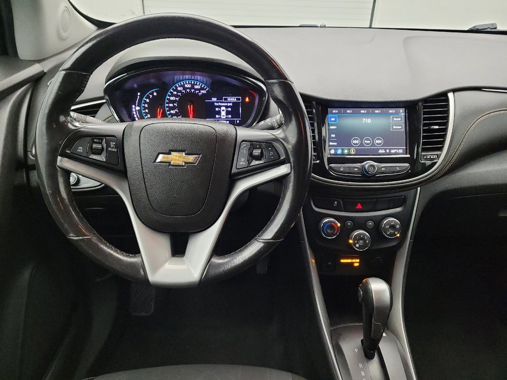 Used 2019 Chevrolet Trax LT w/ LT Convenience Package image 22