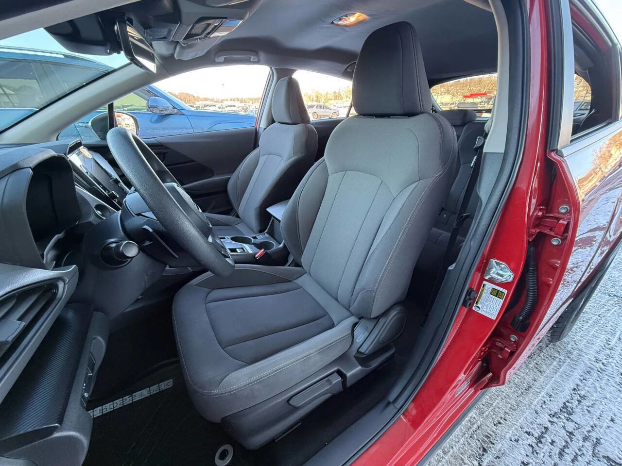 Used 2025 Subaru Crosstrek 2.0i Premium image 17